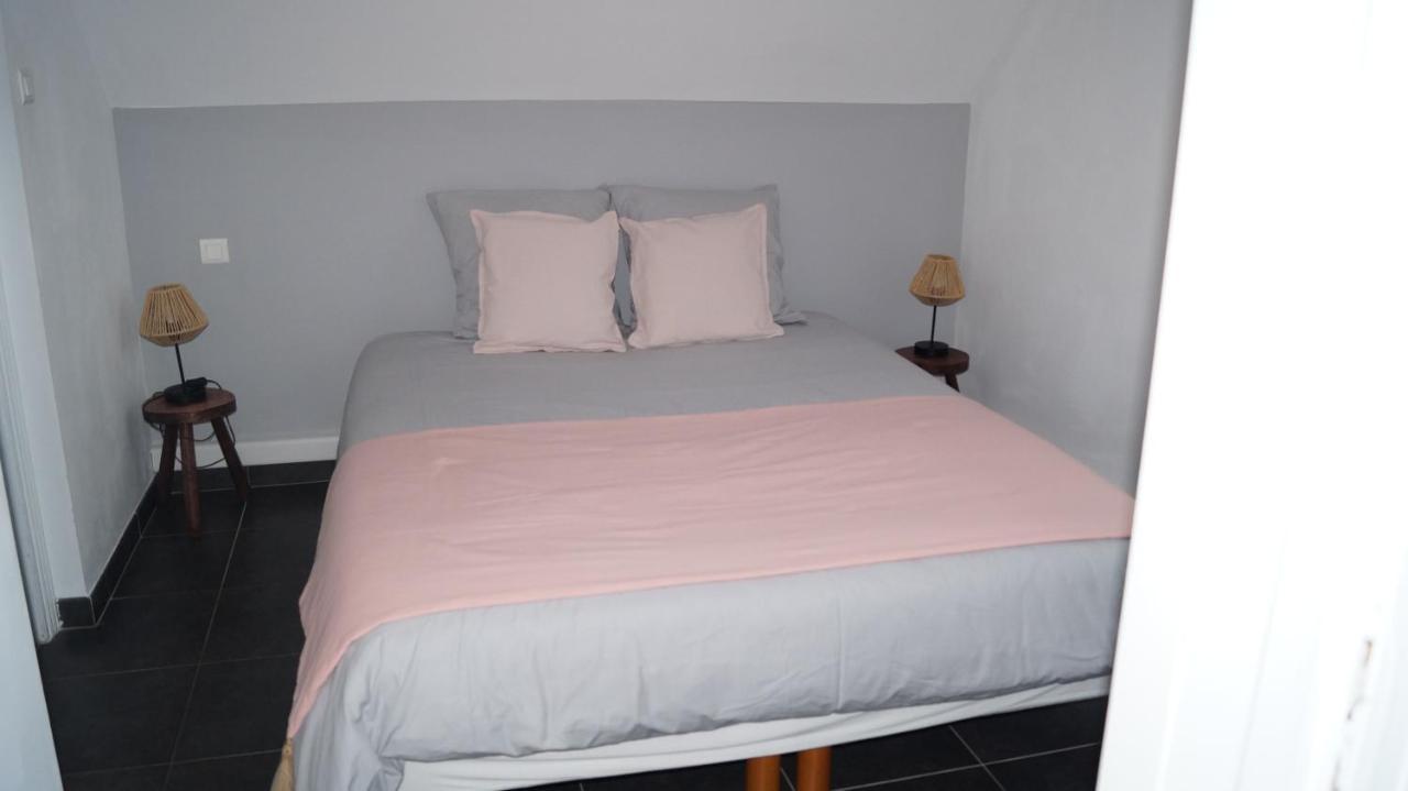 Apartamento Sur La Route Des Monts Bailleul  Exterior foto